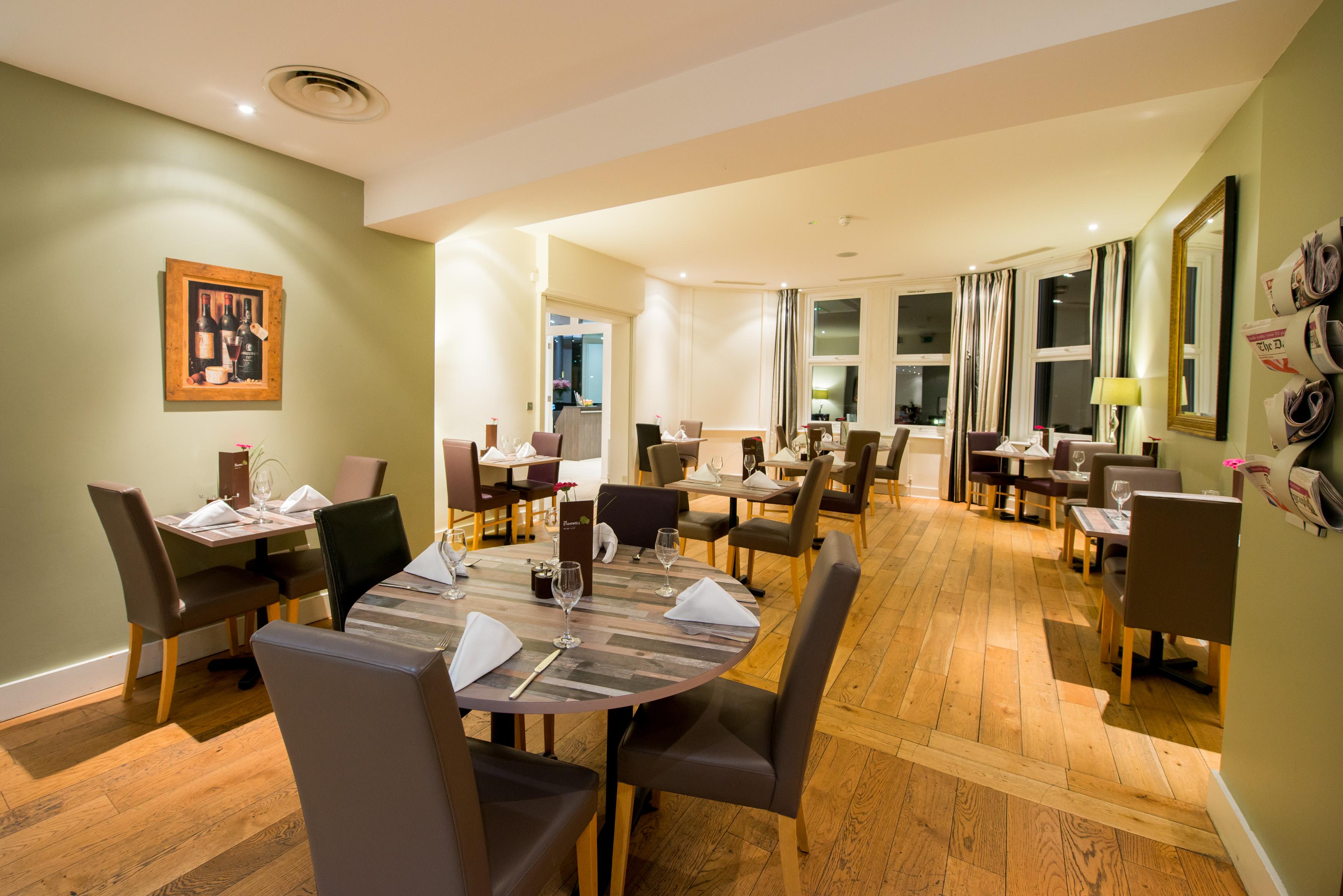 Stanwell Hotel By Mercure מראה חיצוני תמונה