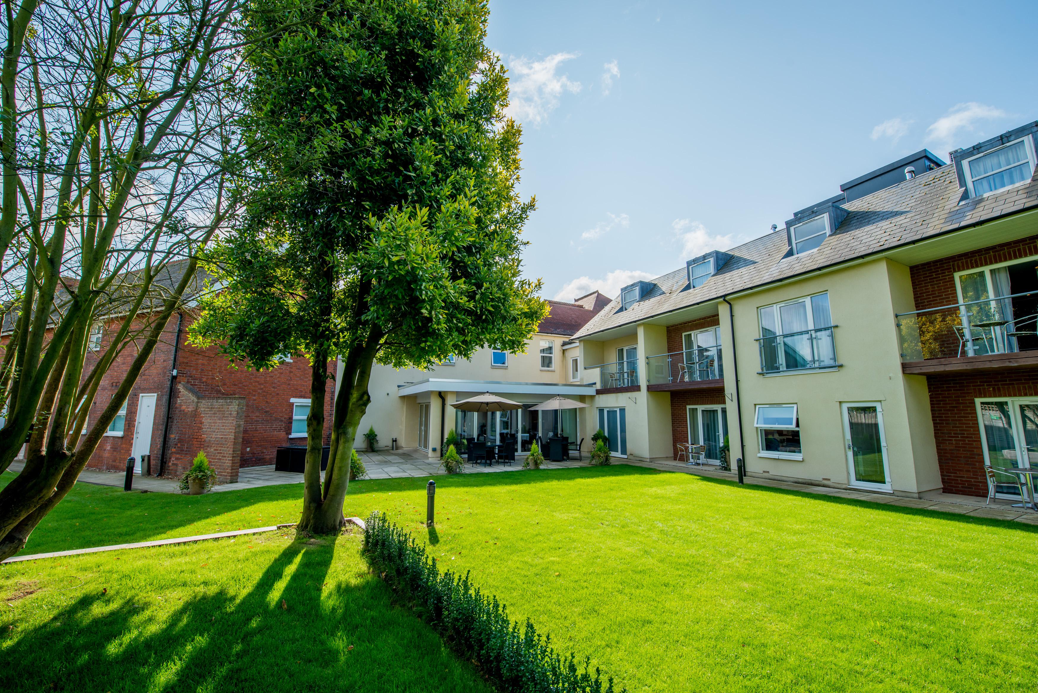 Stanwell Hotel By Mercure מראה חיצוני תמונה