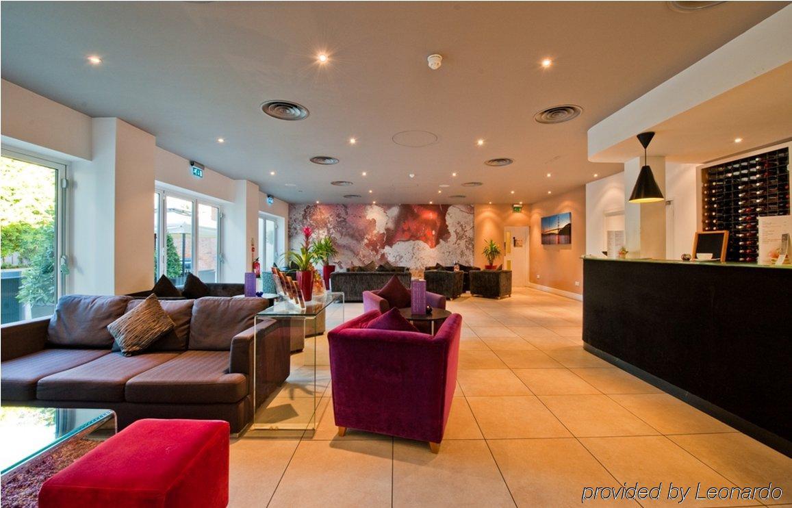 Stanwell Hotel By Mercure מראה פנימי תמונה